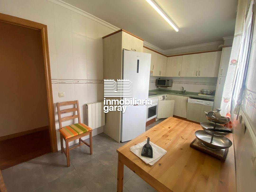 piso en venta en villarcayo de merindad de la castilla la vieja