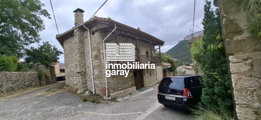casa en venta en merindad de sotoscueva